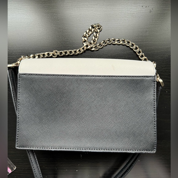 Kate Spade Black And White Should/Crossbody Purse - Picture 3 of 6
